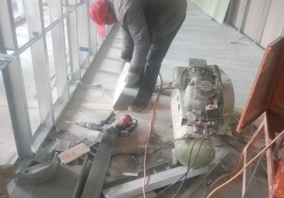 室內(nèi)墻地磚拆除案例