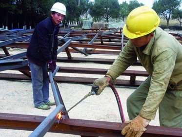 建筑物拆除工程施工必須穩扎穩打